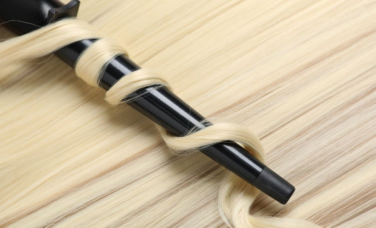 Comment obtenir des boucles parfaites en 10 minutes avec un fer à friser ?